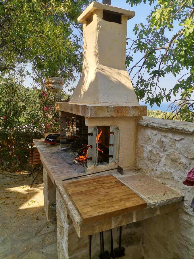 Amygdalo Spiti Villa Agios Nikolaos  Exterior photo